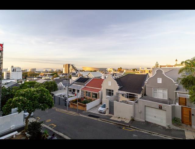 2 BEDROOM APARTMENT SOLD IN GREEN POINT